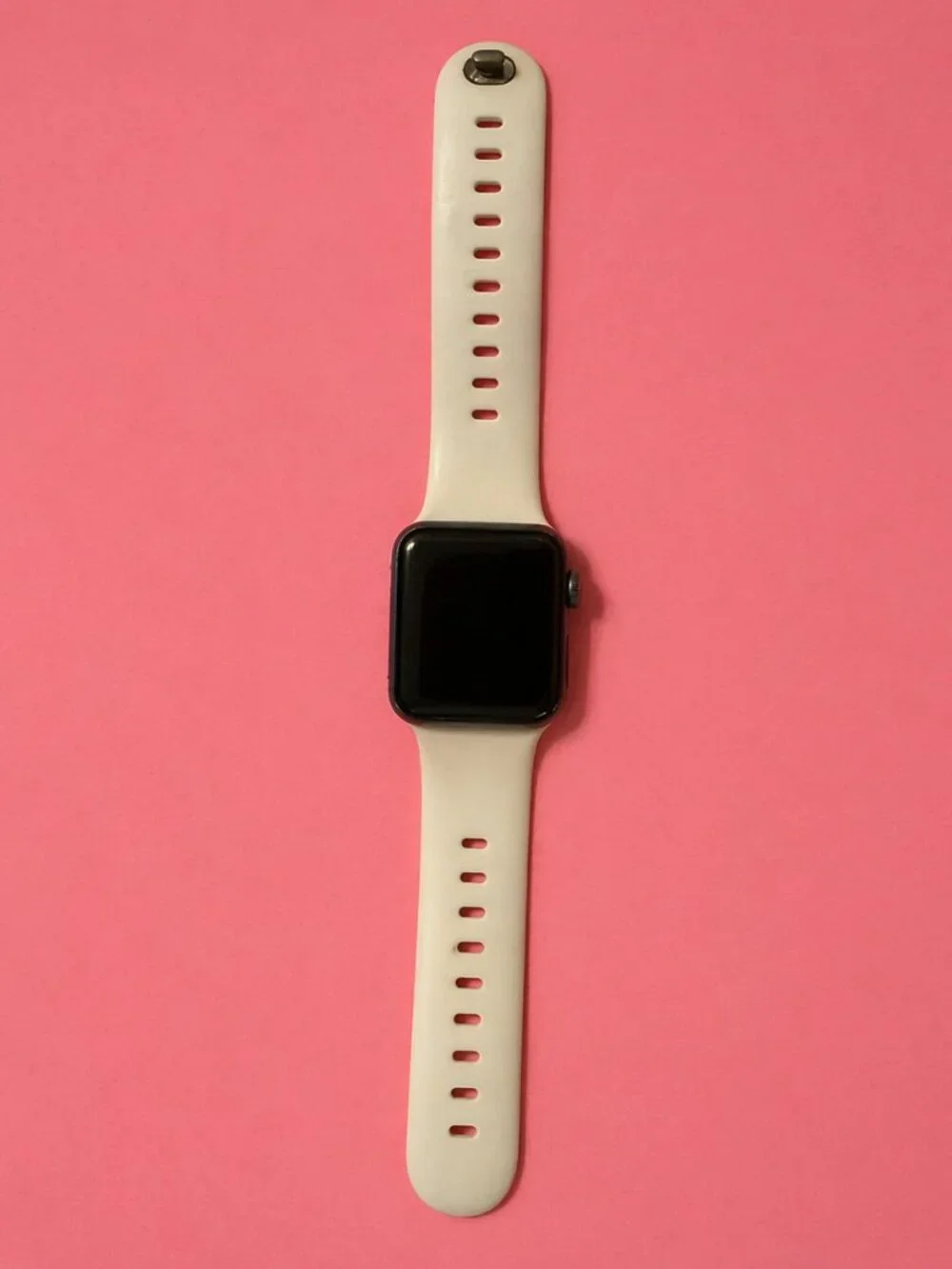 Apple Watch Series 3 (non-GPS) - White Silicone Adjustable Band